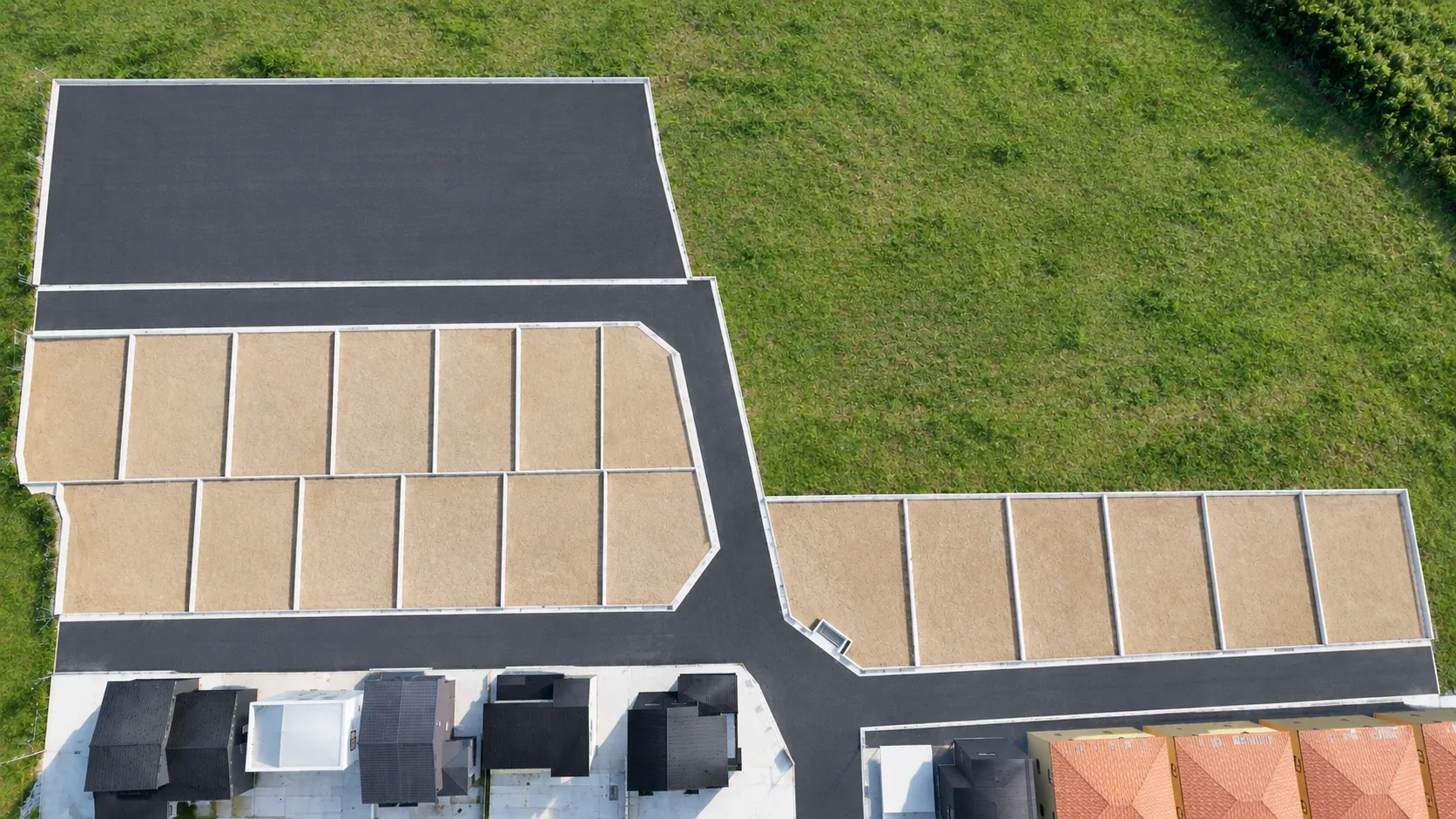 真上から見たTriple Terrace OKUの区画割りと開発道路の完成予想図